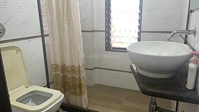 Image of 1970 Sq.ft 4 BHK Apartment / Flat for sale in Kumud Apartment, Khar West, Mumbai for Rs. 110000000