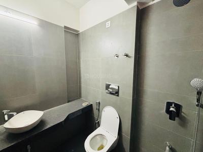 Bathroom Image of 3827 Sq.ft 4 BHK Penthouse for sale in Shivalik Green View, Shantigram Ahmedabad for Rs. 29600000