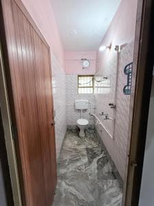 Bathroom Image of 892 Sq.ft 2 BHK Apartment / Flat for sale in Airport Gate no. 1 Kolkata for Rs. 3250000