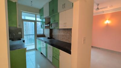 Kitchen Image of 1235 Sq.ft 2.5 BHK Apartment / Flat for rent in Mahagun Mascot, Crossings Republik Ghaziabad for Rs. 23000