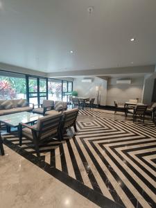 Hall Image of 1200 Sq.ft 3 BHK Apartment / Flat for sale in White Rose Apartment, Bandra West Mumbai for Rs. 82500000