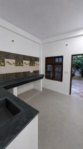Kitchen Image of 1100 Sq.ft 2 BHK Independent House for rent in Kasimpur Viruha Lucknow for Rs. 14000