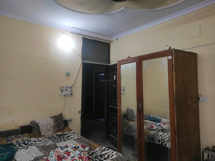 Outram Lines, GTB Nagar Bedroom 1