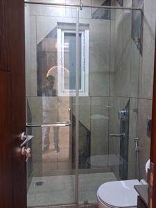 Common Bathroom Image of 1350 Sq.ft 3 BHK Builder Floor for sale in Paschim Vihar New Delhi for Rs. 25000000