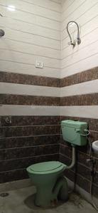 Image of 1400 Sq.ft 2 BHK Builder Floor for rent in Sector 49, Faridabad for Rs. 18000