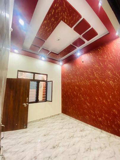 Sankriti lok colony near baluni school Back Gate Main Image 1