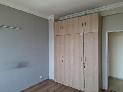 Bedroom Image of 1430 Sq.ft 2 BHK Apartment / Flat for rent in Raheja Vedaanta, Sector 108 Gurgaon for Rs. 28000