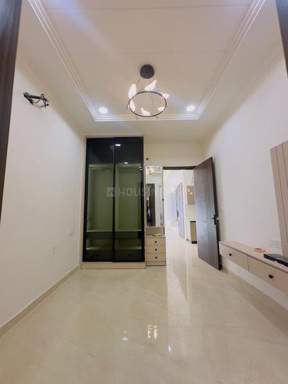 Sector 123 Main Image 1