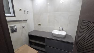 Image of 2700 Sq.ft 4 BHK Builder Floor for sale in Mansarover Garden, New Delhi for Rs. 50000000