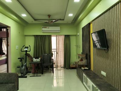 Living Room Image of 785 Sq.ft 2 BHK Apartment / Flat for sale in Tejukaya Ikebana, Matunga East Mumbai for Rs. 45000000