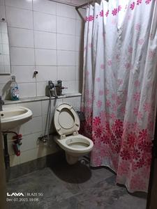 Bathroom Image of 1654 Sq.ft 3.5 BHK Apartment / Flat for sale in Andheri West Mumbai for Rs. 45000000