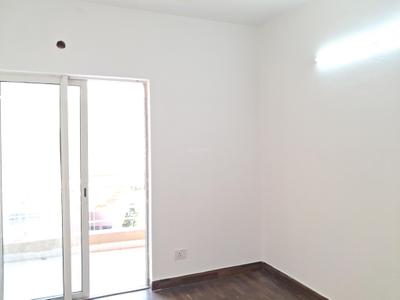 Bedroom Image of 1410 Sq.ft 3 BHK Apartment / Flat for sale in Paras Tierea, Sector 137 Noida for Rs. 12700000