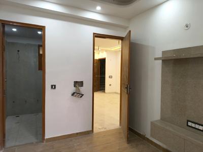 Bedroom Image of 1300 Sq.ft 3 BHK Apartment / Flat for sale in Lal Kuan Ghaziabad for Rs. 5965000