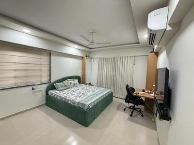 Bedroom Image of 1365 Sq.ft 3 BHK Apartment / Flat for sale in Safal Parisar II, South Bopal Ahmedabad for Rs. 15500000