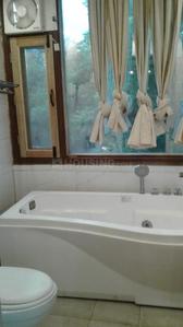 Image of 1395 Sq.ft 5 BHK Independent House for sale in Kailash Colony, New Delhi for Rs. 145000000