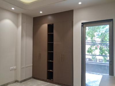 Bedroom Image of 1800 Sq.ft 3 BHK Builder Floor for sale in Paschim Vihar New Delhi for Rs. 36000000
