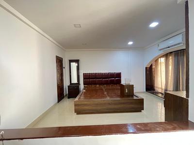 Bedroom Image of 1400 Sq.ft 3.5 BHK Apartment / Flat for sale in Duplex Heights, Andheri West Mumbai for Rs. 36500000