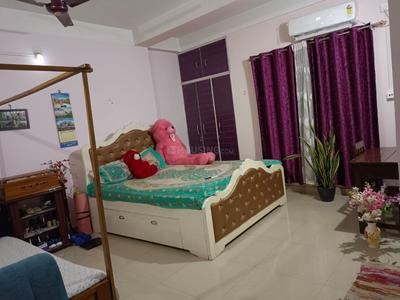 Bedroom Image of 1300 Sq.ft 2 BHK Apartment / Flat for rent in Hengrabari Guwahati for Rs. 20000