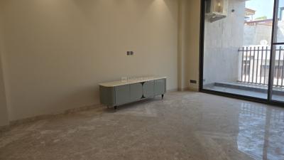 Bedroom Image of 4050 Sq.ft 4 BHK Builder Floor for sale in Model Town New Delhi for Rs. 85500000