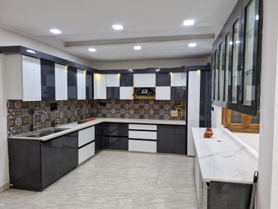 Kitchen Image of 2000 Sq.ft 5 BHK Apartment / Flat for sale in Sector 16 Dwarka New Delhi for Rs. 20000000