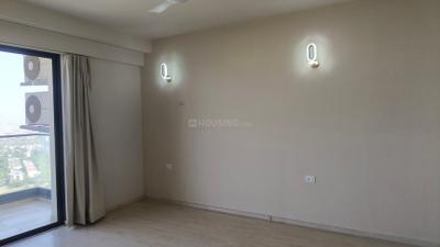 Bedroom Image of 1850 Sq.ft 3 BHK Apartment / Flat for rent in Sector 65 Gurgaon for Rs. 80000