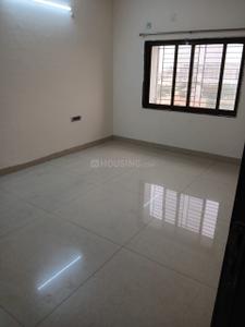 Bedroom Image of 1800 Sq.ft 3 BHK Apartment / Flat for rent in Monika Omshri Kings Court, Mowa Raipur for Rs. 38500