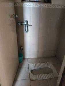 Common Bathroom Image of 650 Sq.ft 1 BHK Apartment / Flat for sale in Magarpatta Heliconia, Hadapsar Pune for Rs. 7500000