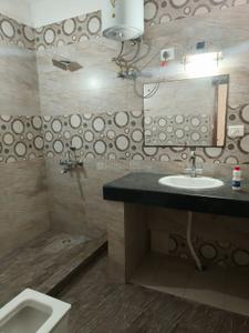 Image of 2000 Sq.ft 3 BHK Independent House for rent in Sector 41, Noida for Rs. 36000
