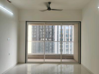 Living Room Image of 550 Sq.ft 1 BHK Apartment / Flat for rent in Puraniks Stella Grand Central, Thane West Thane for Rs. 27500