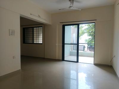 Living Room Image of 820 Sq.ft 2 BHK Apartment / Flat for rent in Magarpatta Iris, Magarpatta City Pune for Rs. 35000
