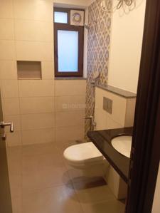 Image of 2100 Sq.ft 3 BHK Apartment / Flat for rent in Sholinganallur, Chennai for Rs. 50000