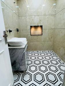Bathroom Image of 1810 Sq.ft 3 BHK Builder Floor for sale in Ashoka Enclave Faridabad for Rs. 21400000