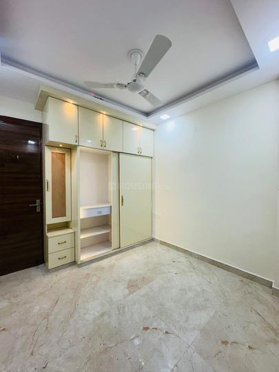 Bhagwati Garden, Dwarka Mor Bedroom 1