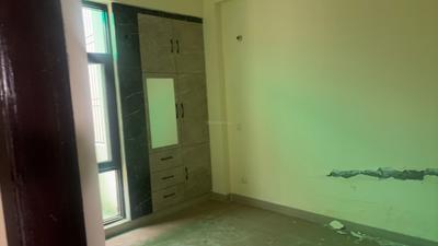 Bedroom Image of 1363 Sq.ft 2.5 BHK Builder Floor for rent in Aditya World City Residential Plots, Bamheta Village Ghaziabad for Rs. 16000