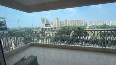 Image of 1350 Sq.ft 3 BHK Apartment / Flat for sale in Gaur City 7th Avenue, Noida Extension, Greater Noida for Rs. 15000000
