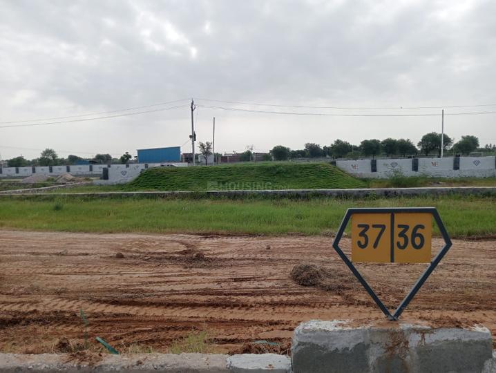 VARDAAN MEADOWS MAHINDRA SEZ Main Image 1