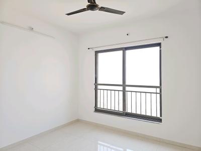 Bedroom Image of 1001 Sq.ft 2 BHK Apartment / Flat for rent in Manhattan, Charholi Budruk Pune for Rs. 24000