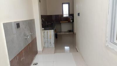 Balcony Image of 1200 Sq.ft 2 BHK Builder Floor for rent in Rajajipuram Lucknow for Rs. 18000