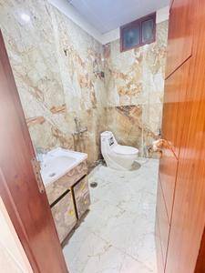 Image of 2200 Sq.ft 4 BHK Apartment / Flat for sale in Sector 105, Noida for Rs. 8400000