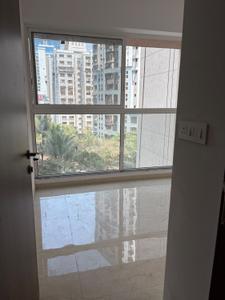 Bedroom Image of 650 Sq.ft 2 BHK Apartment / Flat for sale in Transcon Triumph Tower 2, Andheri West Mumbai for Rs. 30000000
