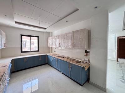 Kitchen Image of 2835 Sq.ft 4 BHK Builder Floor for sale in Green Field Colony Faridabad for Rs. 32000000