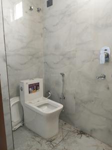 Bedroom One Image of 630 Sq.ft 2 BHK Builder Floor for sale in Mayur Vihar Phase 1 New Delhi for Rs. 8000000