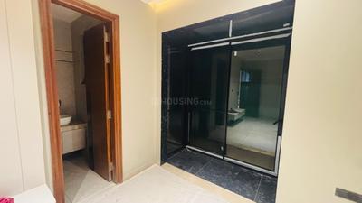 Bedroom Image of 1800 Sq.ft 3 BHK Apartment / Flat for sale in Paschim Vihar New Delhi for Rs. 41000000