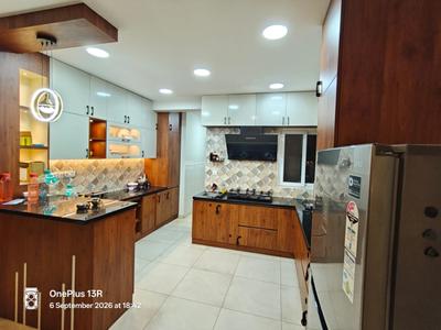 Kitchen Image of 1654 Sq.ft 3 BHK Apartment / Flat for rent in Vaswani Menlo Park, Munnekollal Bengaluru for Rs. 74000