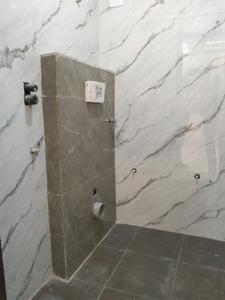 Common Bathroom Image of 890 Sq.ft 2 BHK Apartment / Flat for sale in Shalimar Garden Ghaziabad for Rs. 4800000