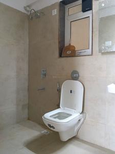Common Bathroom Image of 580 Sq.ft 1 BHK Apartment / Flat for rent in Puraniks City Reserva Phase 1, Kasarvadavali Thane for Rs. 16347