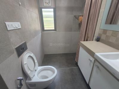 Bathroom Image of 4400 Sq.ft 4 BHK Apartment / Flat for sale in Shivalik Legacy, Bodakdev Ahmedabad for Rs. 60000000