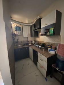 Kitchen Image of 650 Sq.ft 1 BHK Apartment / Flat for sale in Defence Enclave, Sector 44 Noida for Rs. 2800000