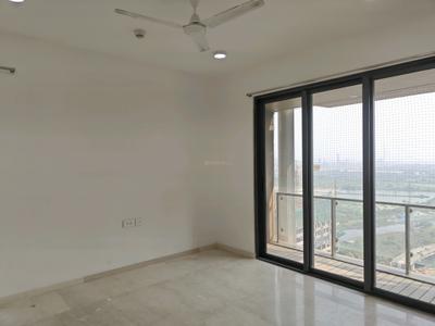 Bedroom Image of 950 Sq.ft 2 BHK Apartment / Flat for sale in Lodha New Cuffe Parade, Sion Mumbai for Rs. 30000000