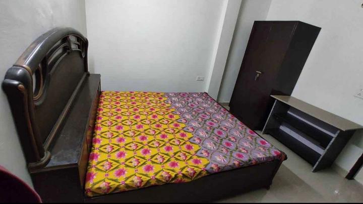 Sector 9A, Sector 9 Bedroom 1